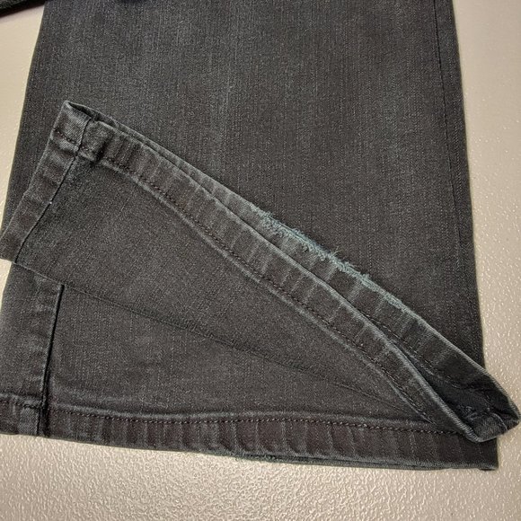 Levis 512 Perfectly Slimming Size 16 Short - Bootcut - Picture 7 of 16